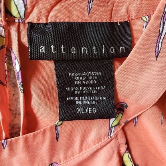 Attention Halter top Layered Blouse Graphic Parrot Print Size XL - Picture 6 of 6